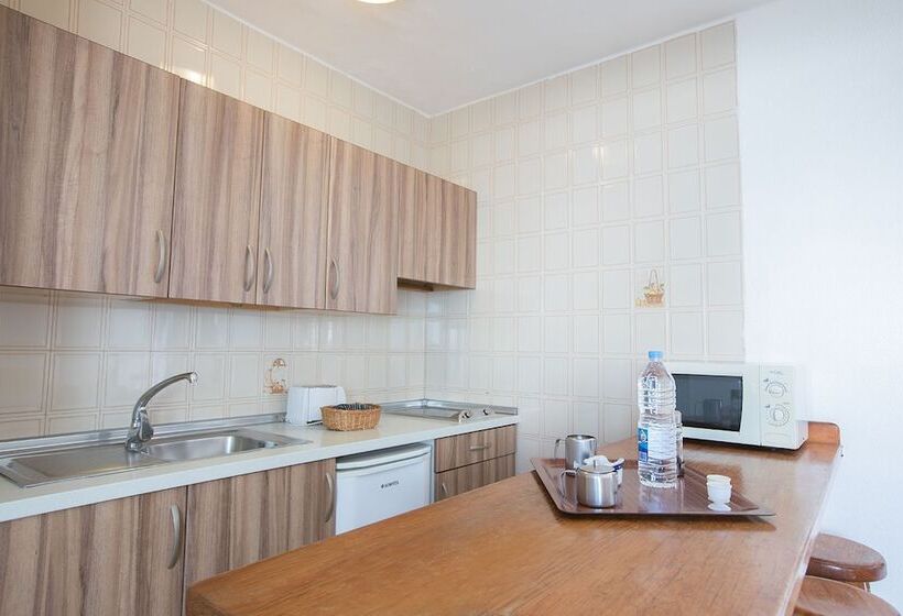 شقة غرفتين, Apartamentos Celeste