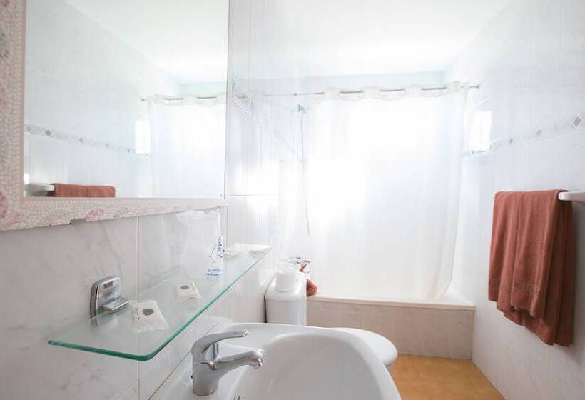 شقة غرفتين, Apartamentos Celeste