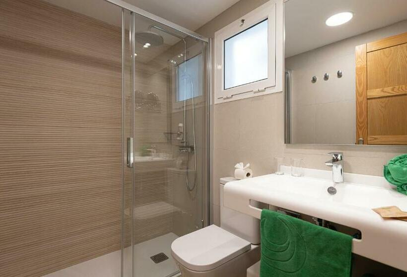 بنجلو سوبيريور, Bungalows Cordial Green Golf