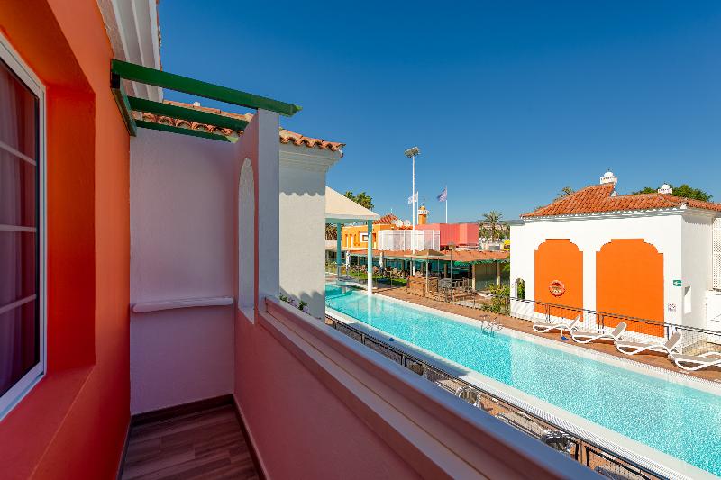 بنجلو قياسى, Bungalows Cordial Green Golf