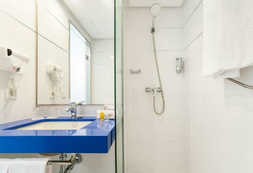 דירת חדר, Globales Montemar