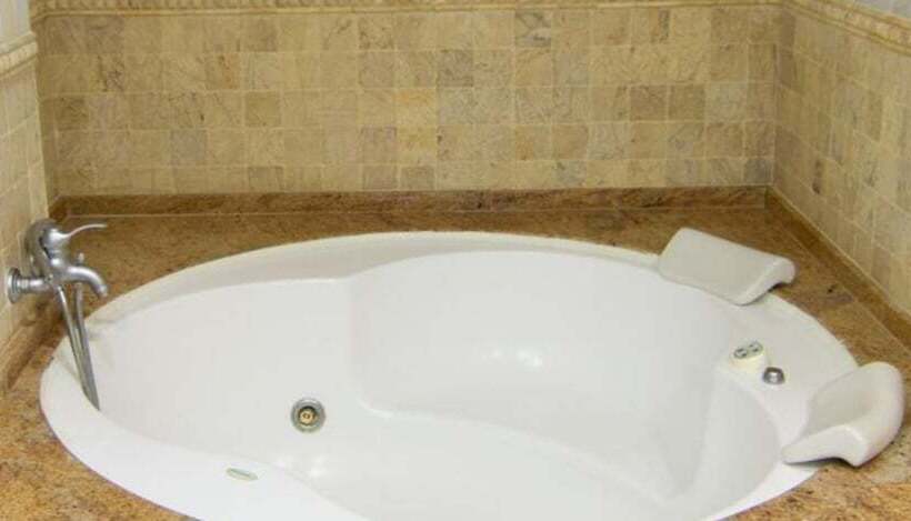 Standard Triple Room, Hospedium Hotel Doña Mafalda De Castilla