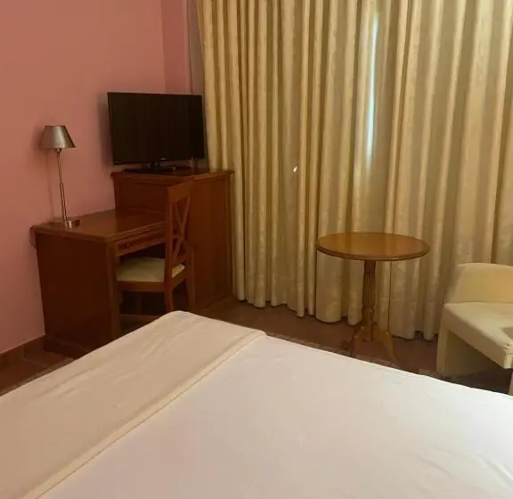 Standard Single Room, Hospedium Hotel Doña Mafalda De Castilla