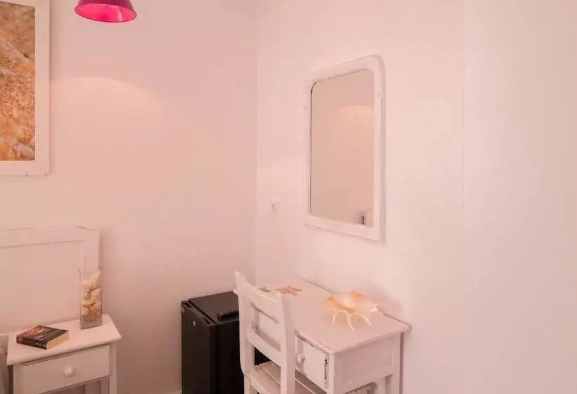 اتاق استاندارد با تراس, Hostal Sunset Ibiza