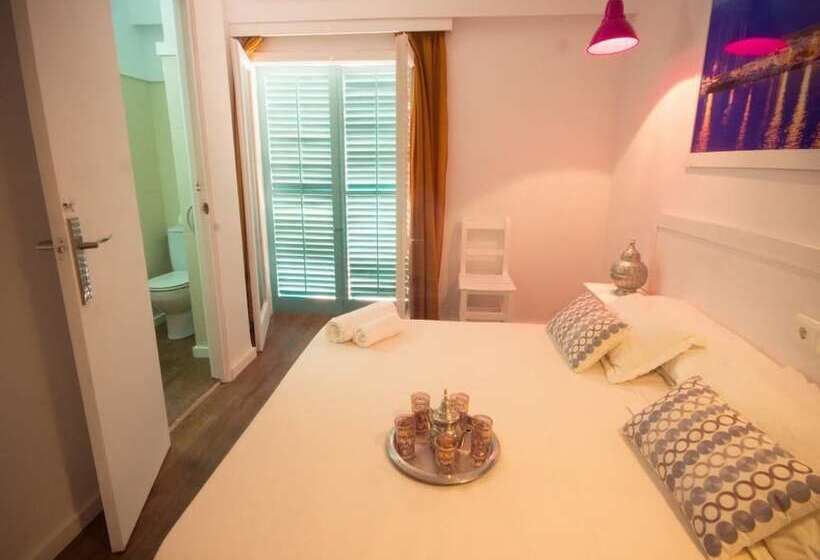 Standard-huone Terassi, Hostal Sunset Ibiza