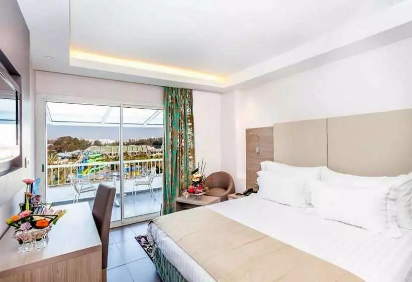 اتاق استاندارد با چشم‌انداز باغ, Amadil Ocean Club