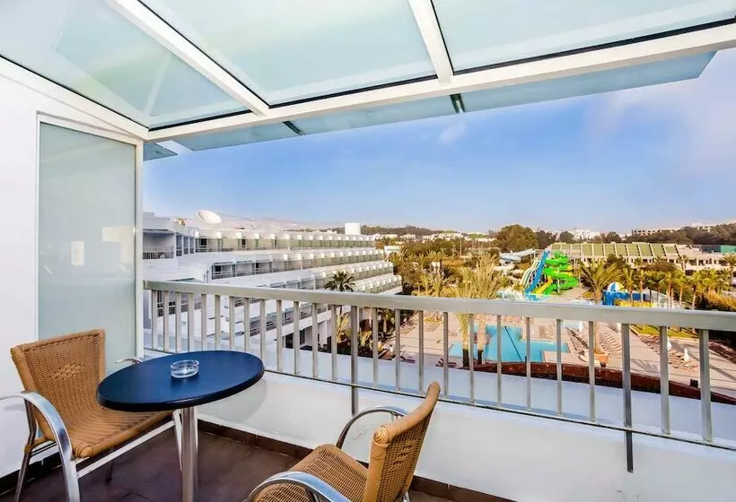 اتاق استاندارد با چشم‌انداز باغ, Amadil Ocean Club