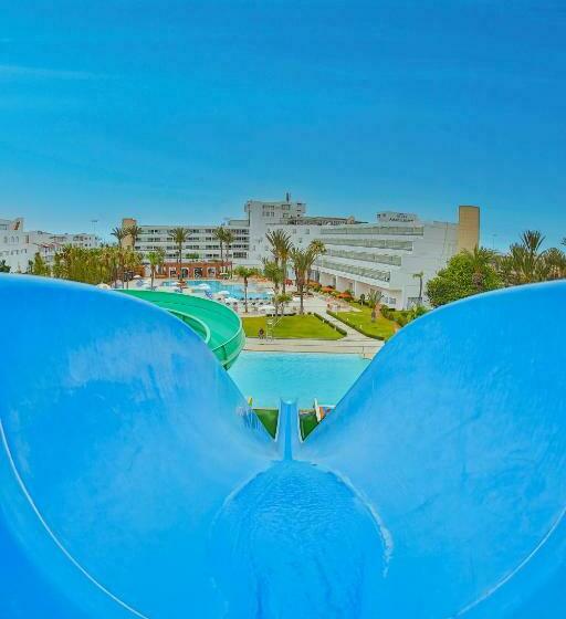 اتاق استاندارد سه تخته با چشم‌انداز باغ, Amadil Ocean Club