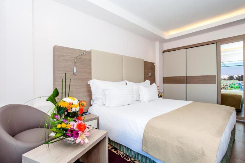 اتاق استاندارد یک نفره با چشم‌انداز دریا, Amadil Ocean Club