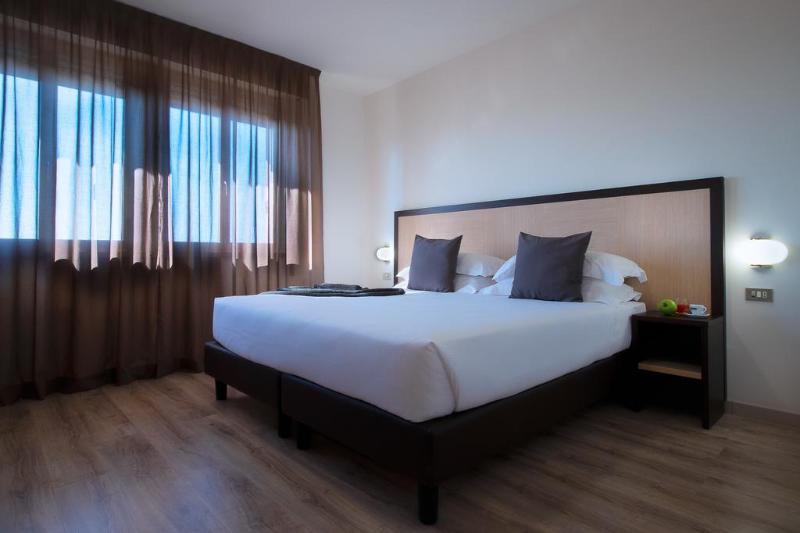 اتاق استاندارد, Cdh Hotel Modena
