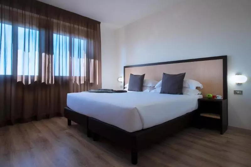 スタンダードルーム, Cdh Hotel Modena