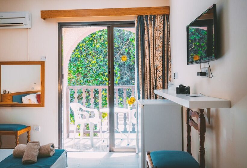 Номер Стандарт, Chrysland