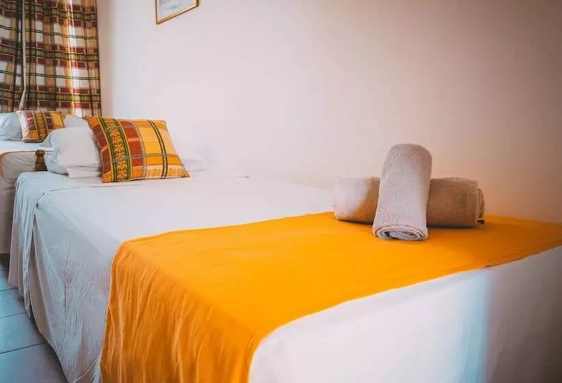 Standard Quadruple Room, Chrysland