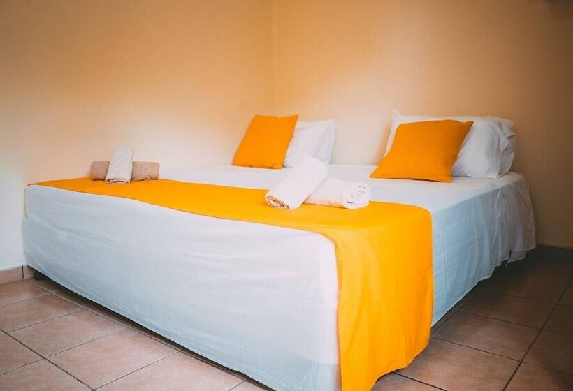 Четырехместный Номер Стандарт, Chrysland