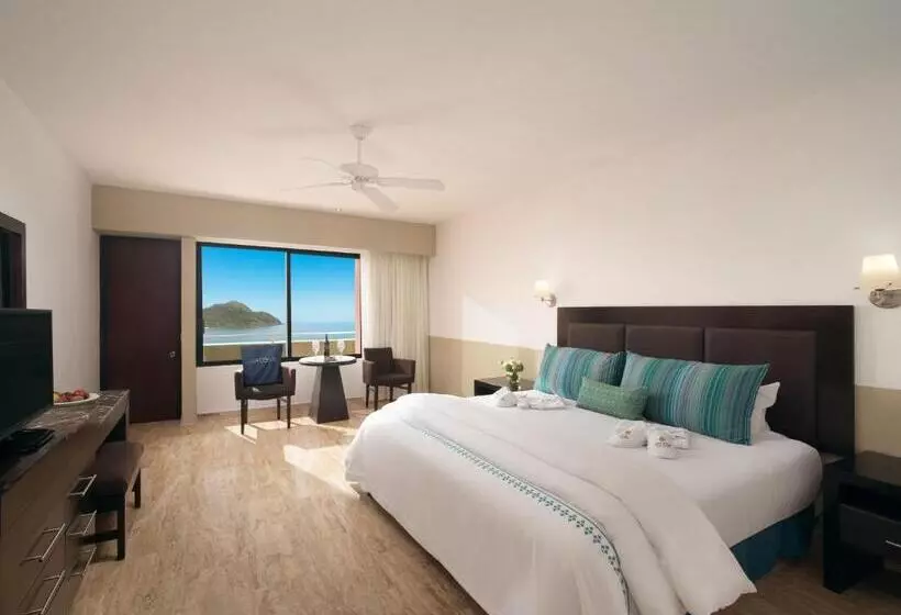 اتاق استاندارد با چشم‌انداز دریا, El Cid Castilla Beach