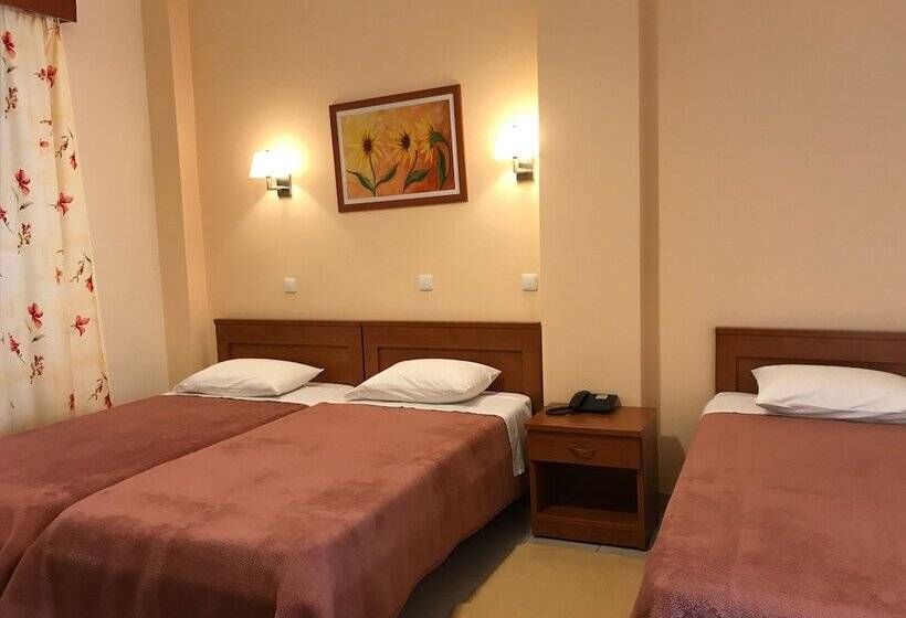 Четырехместный Номер Стандарт, Kronio