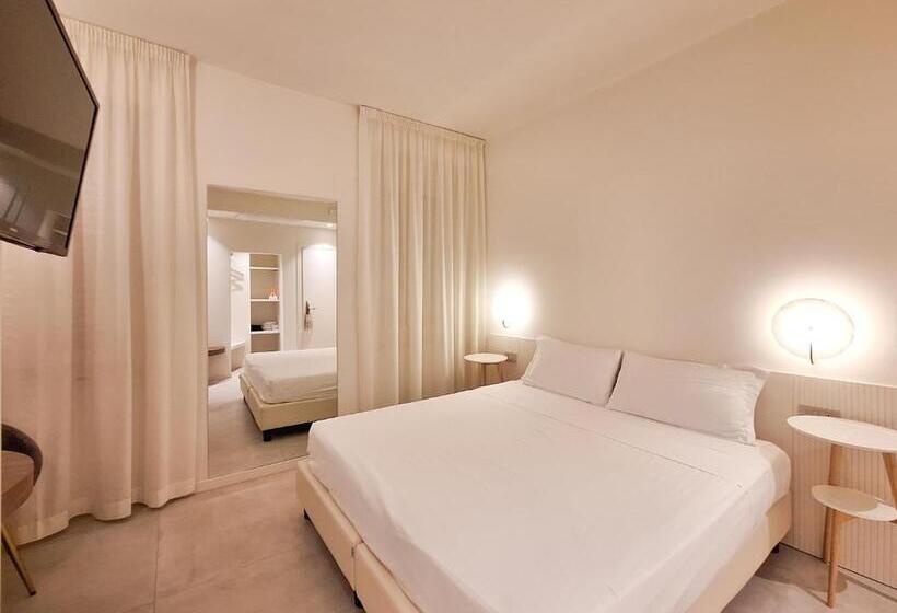 اتاق استاندارد, Lauri