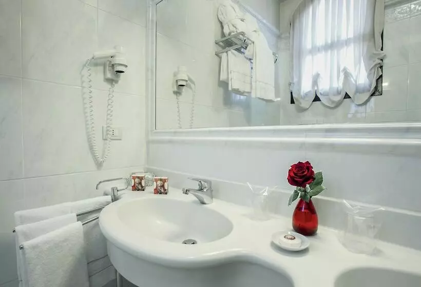 سوئیت کلاسیک, Locanda Vivaldi