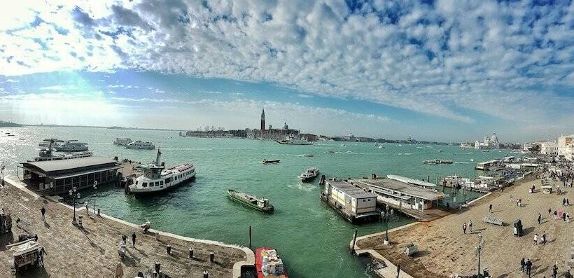 اتاق سوپریور سه تخته, Locanda Vivaldi