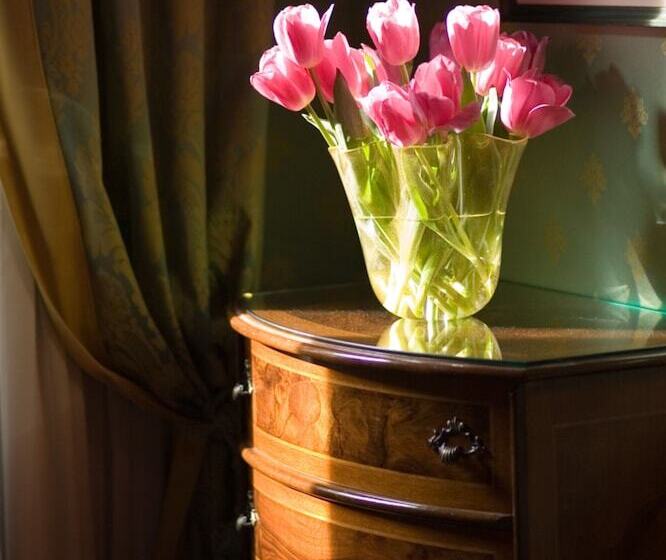 اتاق استاندارد سه نفره, Locanda Vivaldi