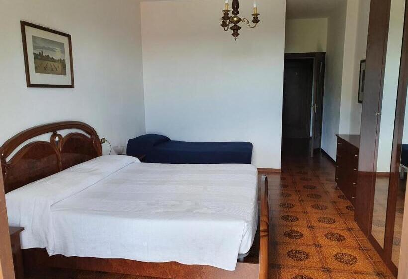 غرفة كومفورت ثلاثية, Madonna Di Luciago