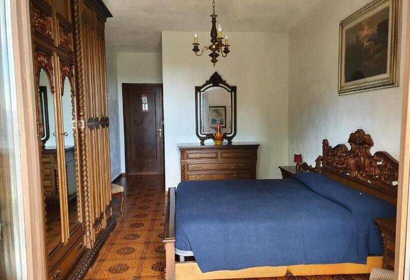 غرفة قياسية مطلة على الجبل, Madonna Di Luciago