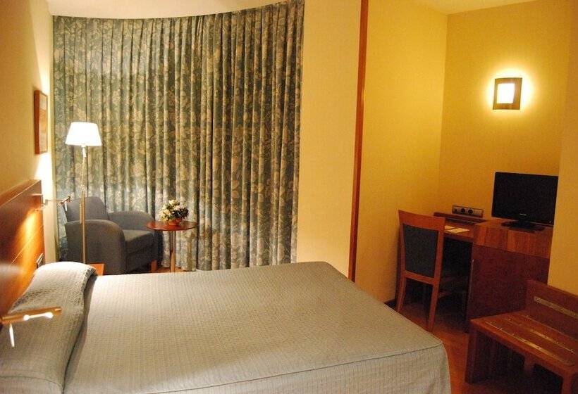 اتاق استاندارد, Mieres Del Camino