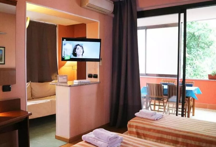 デラックスルーム, Rinaldo Apartments
