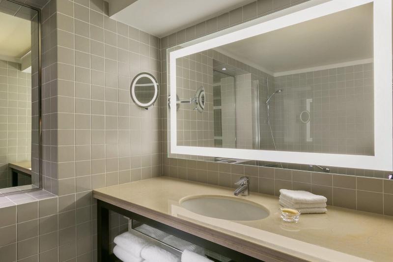 Executiverum King Size Säng, Sheraton Bucharest