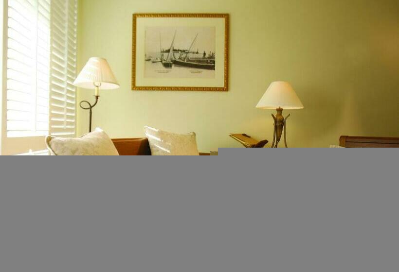 اتاق استاندارد با چشمانداز دریا, The Residence Mauritius