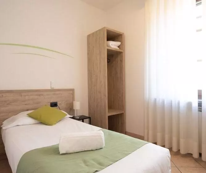 اتاق استاندارد یک نفره, Tornielli 9 By Lvg Hotel Collection