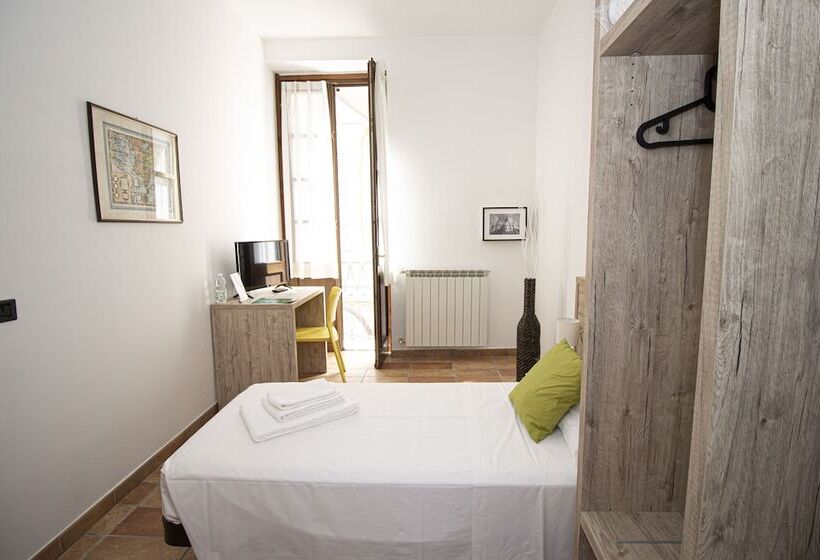 اتاق استاندارد یک نفره, Tornielli 9 By Lvg Hotel Collection