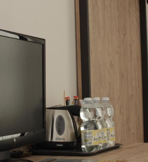 اتاق استاندارد سه نفره, Tornielli 9 By Lvg Hotel Collection