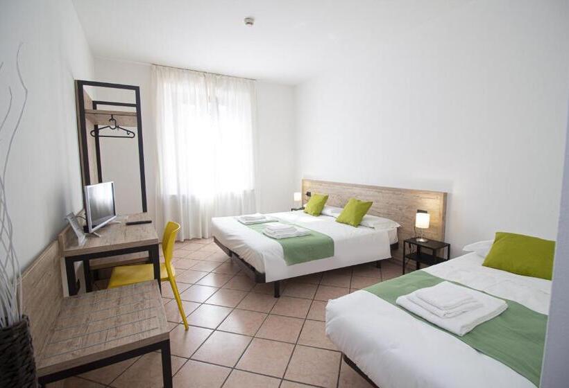 اتاق استاندارد سه نفره, Tornielli 9 By Lvg Hotel Collection