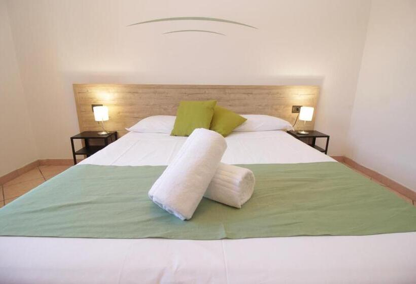 اتاق استاندارد چهار تخته, Tornielli 9 By Lvg Hotel Collection