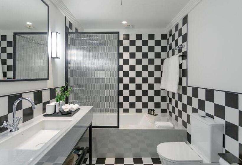 패밀리 룸, Villa Soro