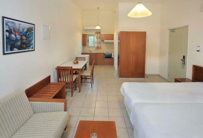 Студия Стандарт, Nissiana Hotel & Bungalows