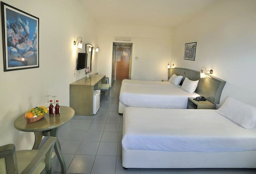 Семейный Номер, Nissiana Hotel & Bungalows