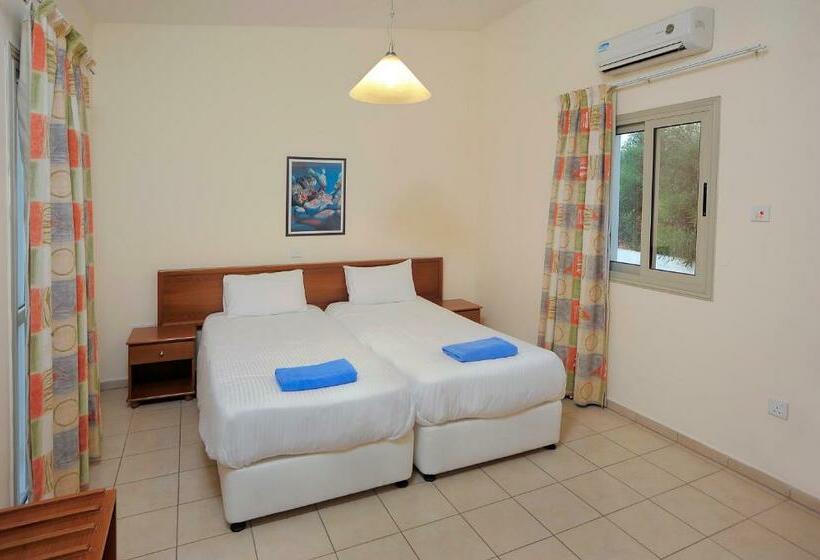 Бунгало Стандарт, Nissiana Hotel & Bungalows