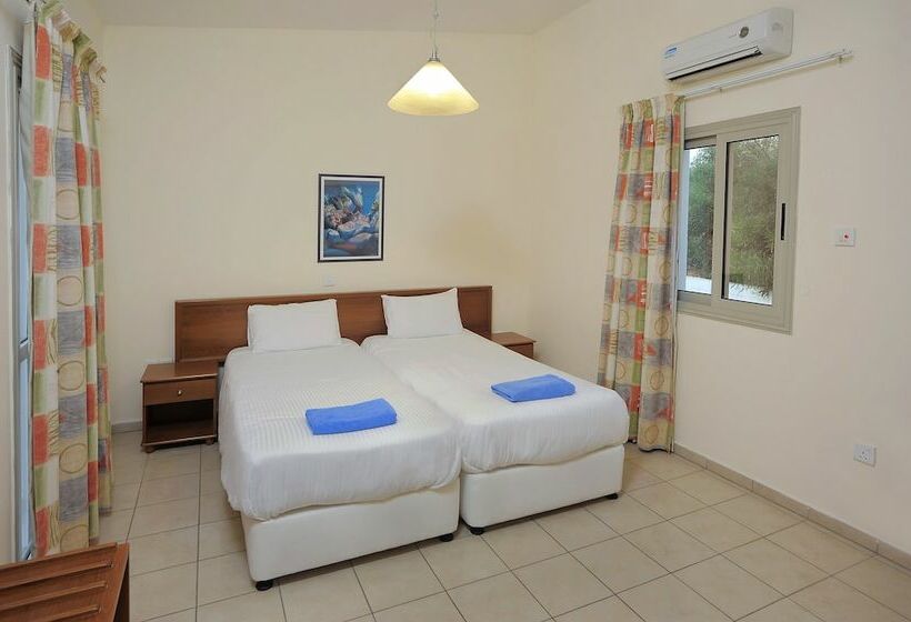 Бунгало Стандарт, Nissiana Hotel & Bungalows