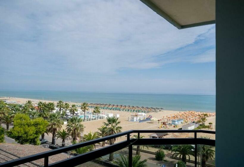 Triple Room Sea View, Continental