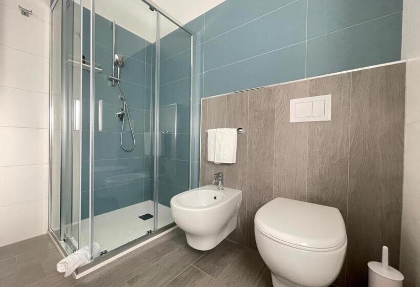 Triple Room Sea View, Continental