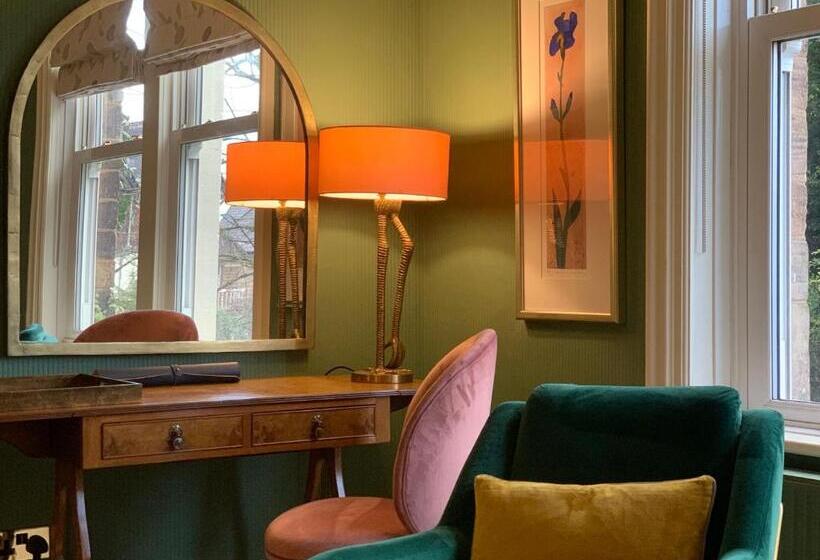 Habitació Superior, Baytree House