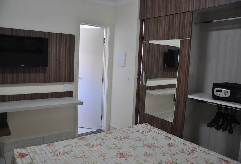 דירת חדר, Lacqua Diroma Rm Hospedagem