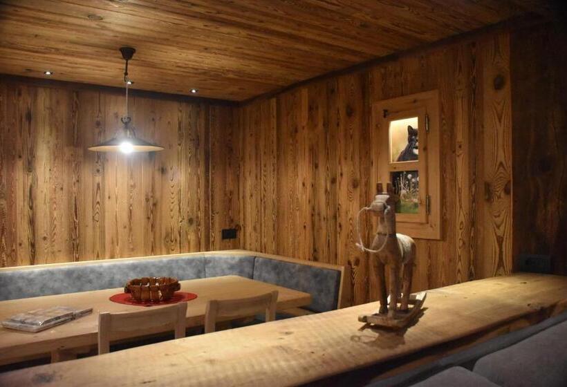 آپارتمان 2 خوابه, Chalet Li Mina