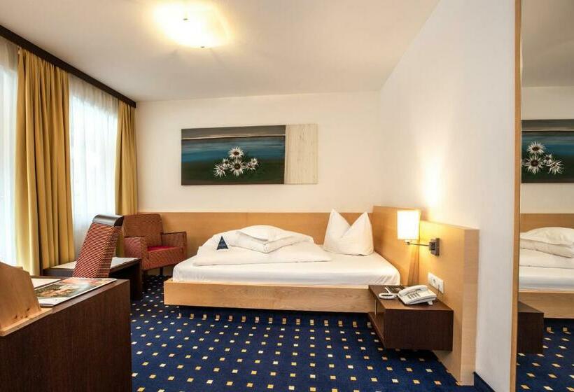 غرفة قياسية فردية, Marica