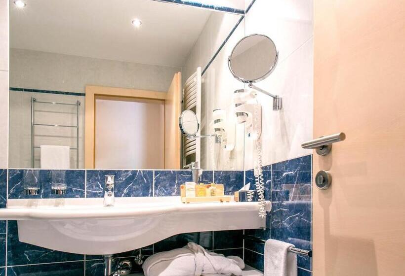 غرفة قياسية, Marica