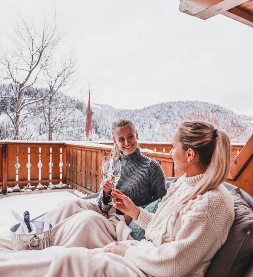 غرفة سوبيريور مزوَّدة بتراس, Marica