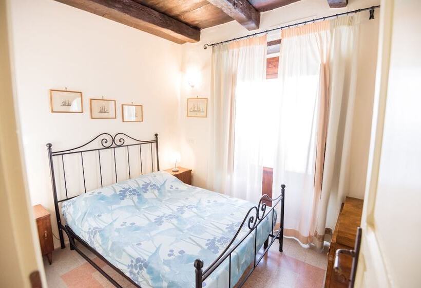 דירת דלוקס 2 חדרי שינה, Nenà Al Borgo Castello