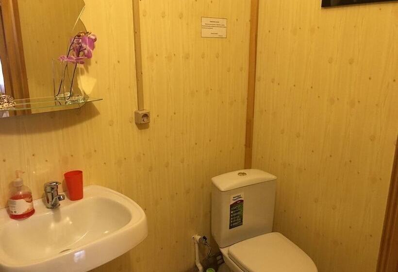 Апартаменты 2 спальни Вид на Сад, Vladimirski Hutorok